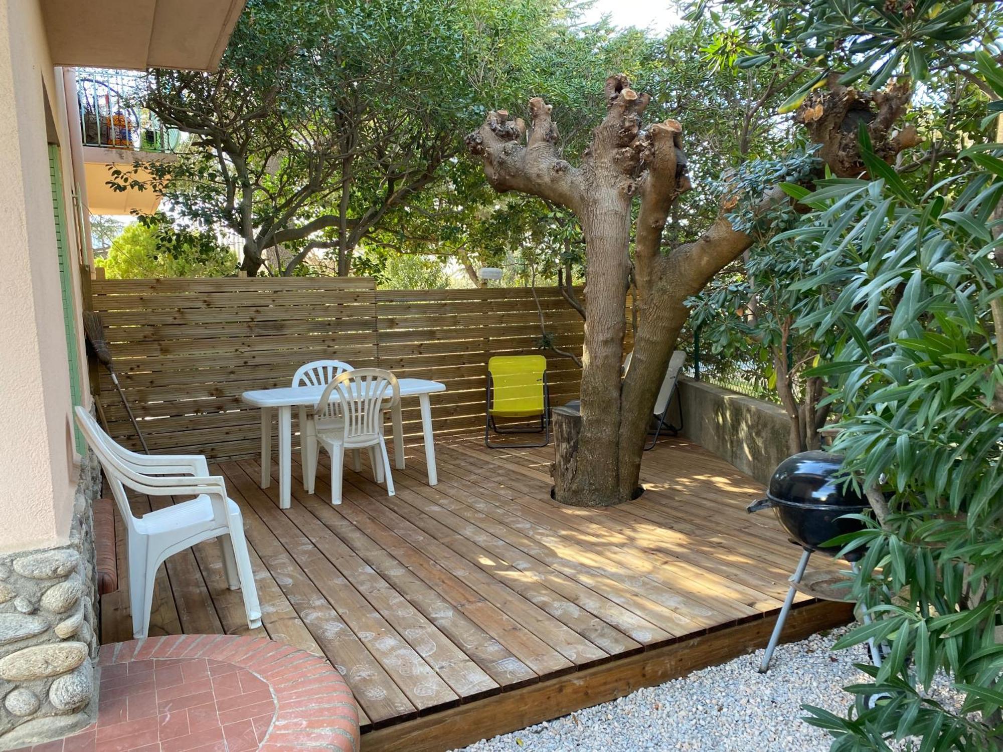 Studio Avec Parking Et Exterieur A 2 Min De La Plage Argelès-sur-Mer Eksteriør bilde